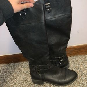 Black tall zip up boots